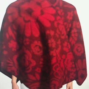 Burberry Plum Wool/Cashmere Floral Poncho/Cape new never worn new